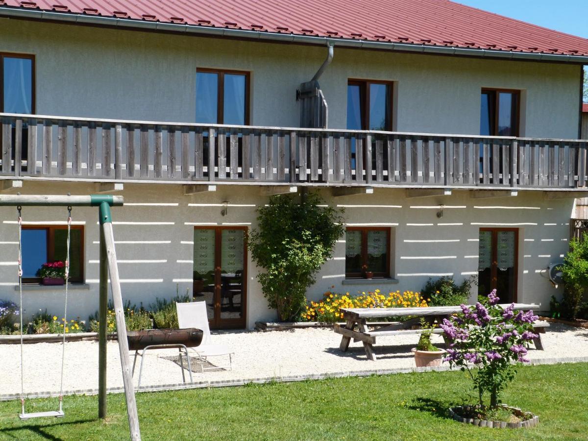 La Grange De Haute-Joux Les Fourgs Exterior photo