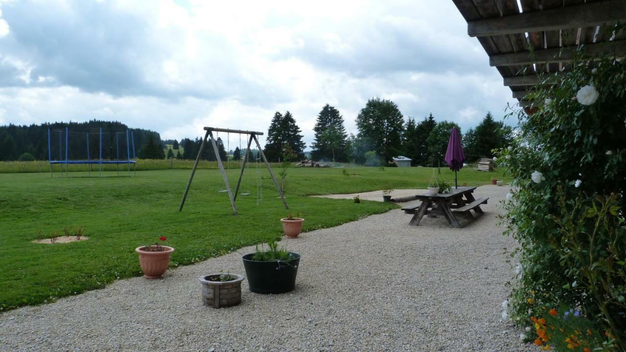 La Grange De Haute-Joux Les Fourgs Exterior photo