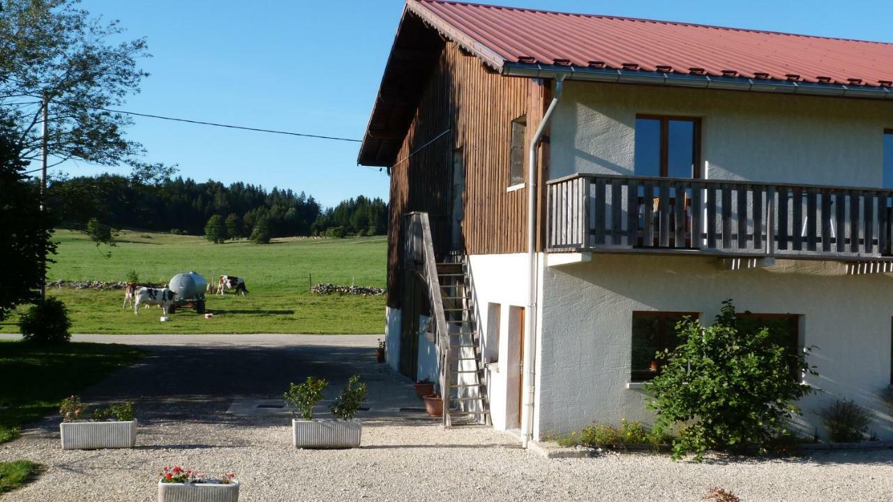 La Grange De Haute-Joux Les Fourgs Exterior photo